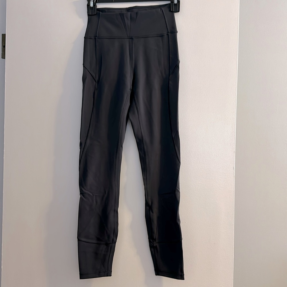 Gray lululemon leggings 25” inseam, size 4